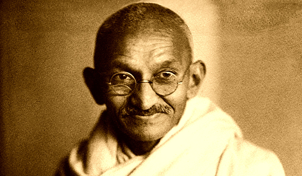 Μαχάτμα Γκάντι : Ευτυχία είναι όταν αυτά που σκέφτεσαι, αυτά που λες και αυτά που κάνεις, βρίσκονται σε αρμονία