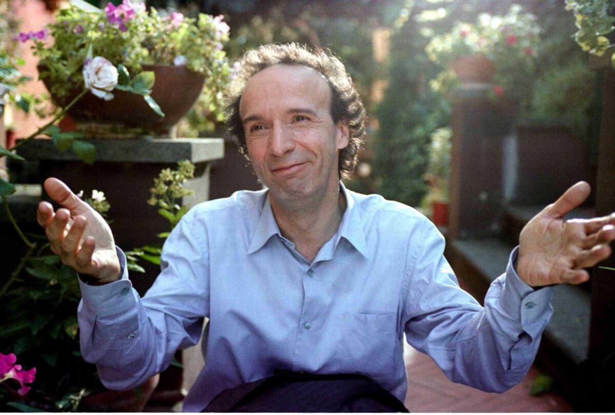 Roberto Benigni |  Το ονείρεμα είναι για τους θαρραλέους όπως η θάλασσα και η αγάπη…