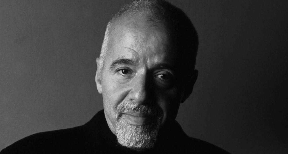 Paulo Coelho Ι Όποτε ο Θεός θέλει να σώσει έναν άνθρωπο στέλνει κάποιον να τον αγαπήσει