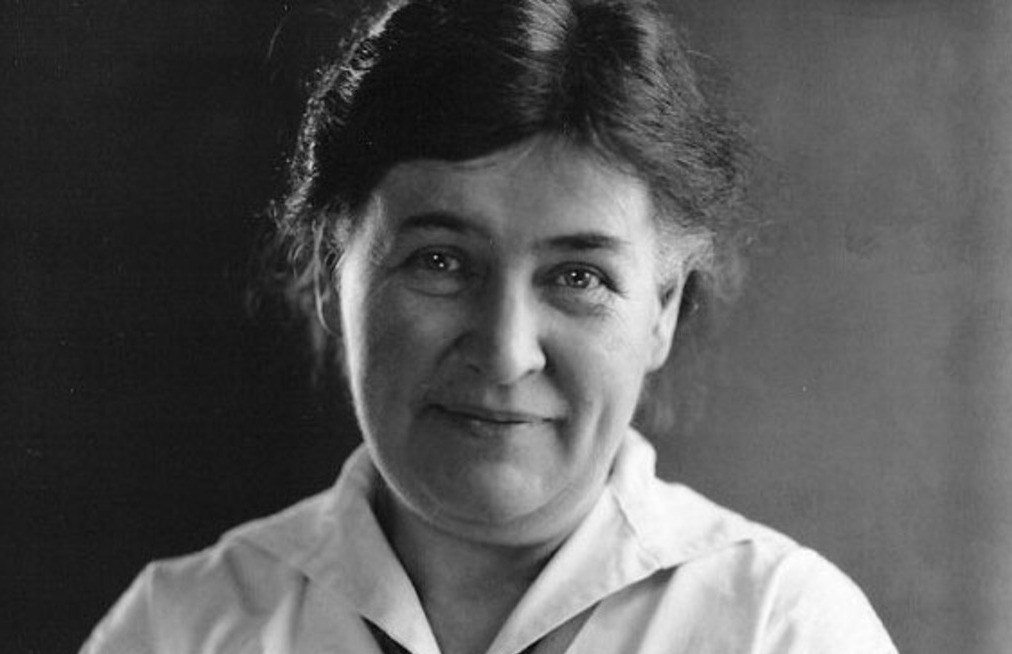 Willa Cather | Υπάρχουν κάποια πράγματα που τα μαθαίνεις καλύτερα μέσα στην ηρεμία και στη γαλήνη, και κάποια μέσα στην καταιγίδα.
