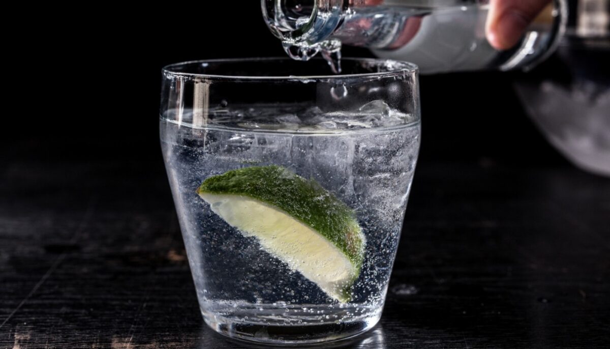Το Gin and tonic είναι φάρμακο;