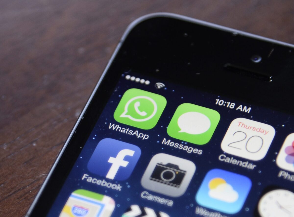 Το WhatsApp προσθέτει τη δυνατότητα διαγραφής μηνυμάτων