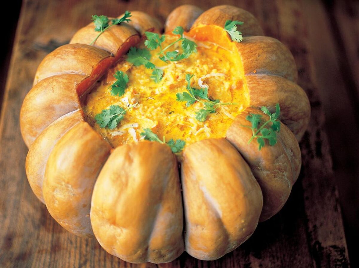 Καλό μήνα με την πιο νόστιμη κολοκυθόσουπα βελουτέ του Jamie Oliver