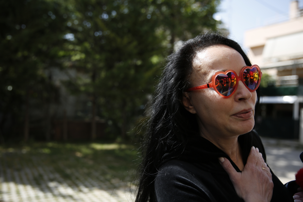 Η Βίκυ επισκέφθηκε τον Άκη στις φυλακές – Τι γίνεται με το διαζύγιο