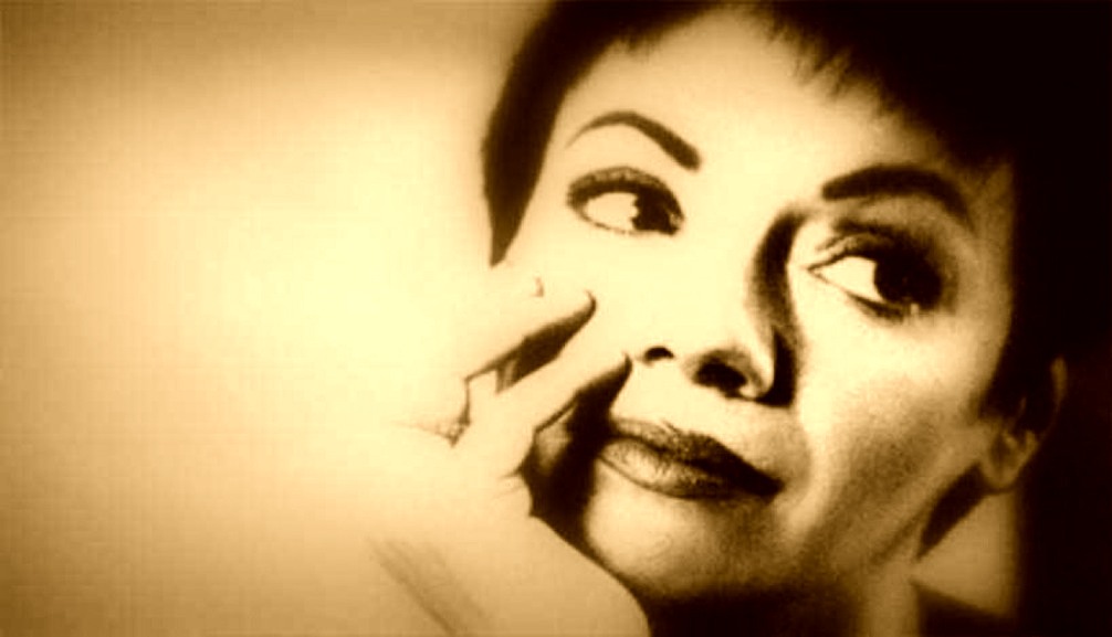 Μαλβίνα Κάραλη | Μη μου ζητήσεις ποτέ σχέση σαν τους γάμους των ανθρώπων...