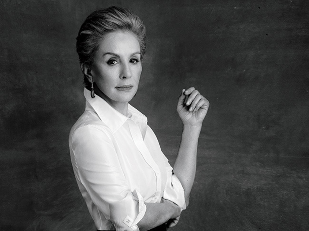 Carolina Herrera | Κυρία είναι εκείνη που δεν ενδιαφέρεται να έχει πολλούς άντρες στα πόδια της, αλλά έναν στο ύψος της.