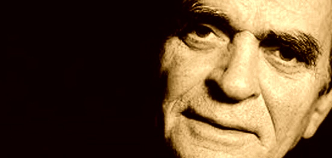 Λευτέρης Παπαδόπουλος | Πες μου για δε μ’ αφήνεις με δυο φιλιά να πάρω απ’ τα θολά σου μάτια τη μαύρη συννεφιά