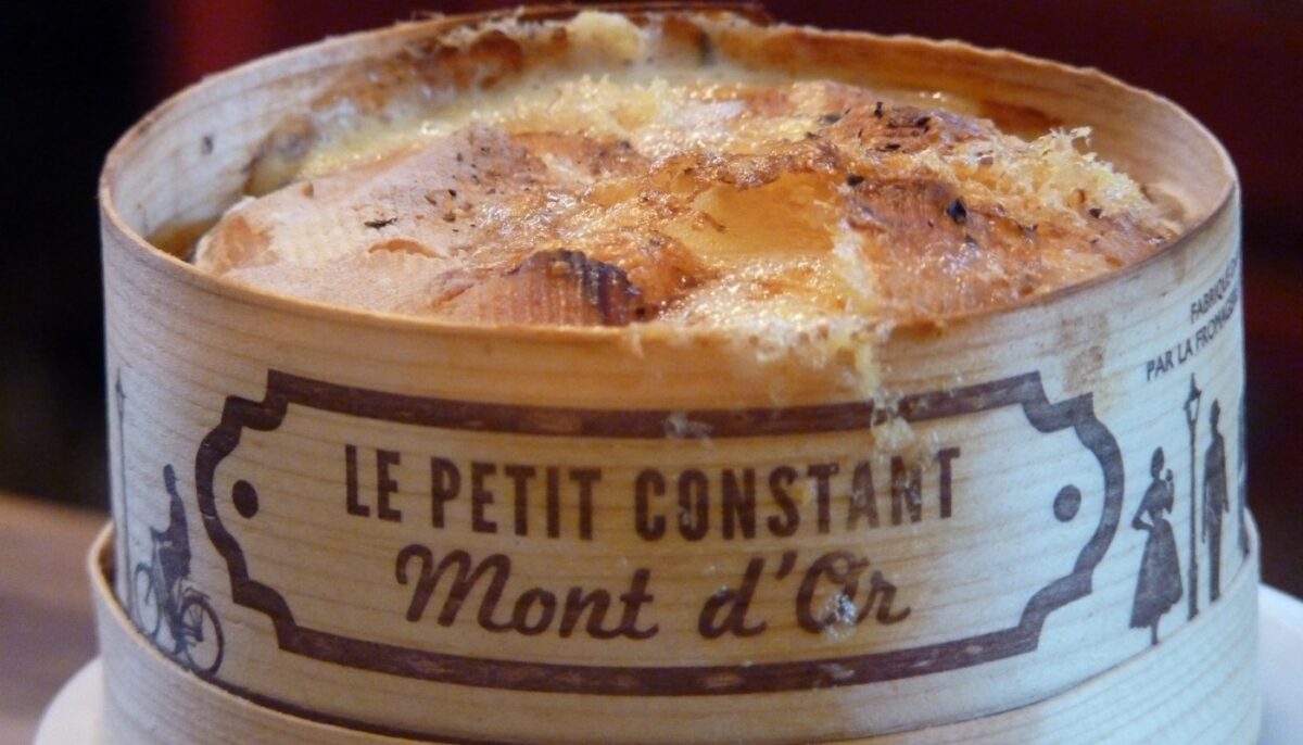 Mont d’ Οr: Ένα τυρί από αγελάδες ορειβάτες!
