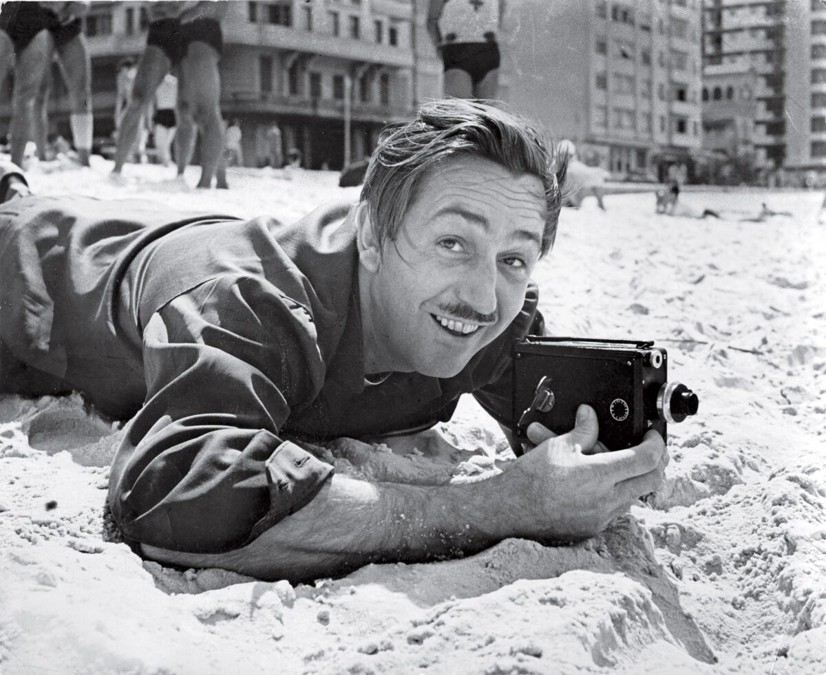 Walt Disney | Οι ενήλικοι είναι απλώς παιδιά που έχουν μεγαλώσει...