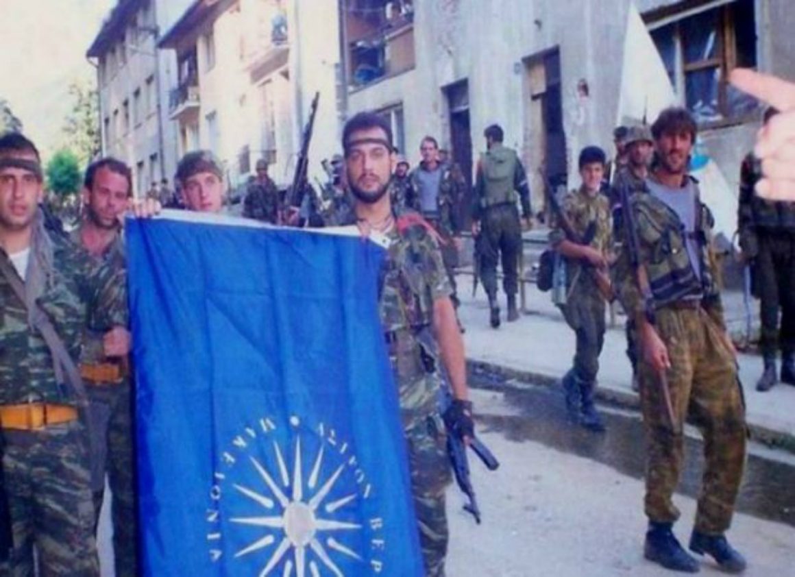 Έλληνες εθνικιστές στη σφαγή της Σρεμπρένιτσα;