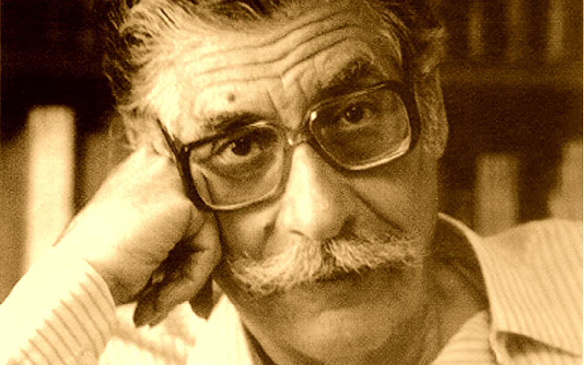 Μανώλης Αναγνωστάκης |  Φοβάμαι τους ανθρώπους που με καταλερωμένη τη φωλιά, πασχίζουν να βρουν λεκέδες στη δική σου.