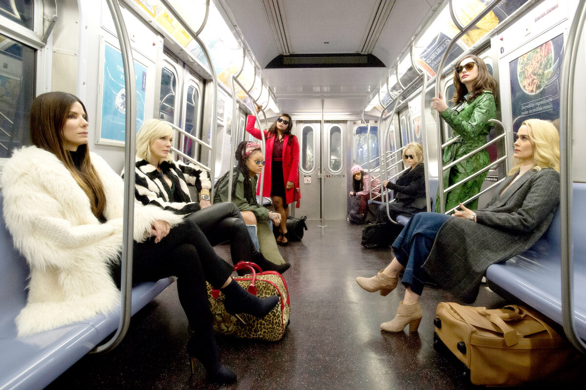 Bullock, Blanchett, Rihanna, Hathaway έτοιμες για το μεγάλο κόλπο