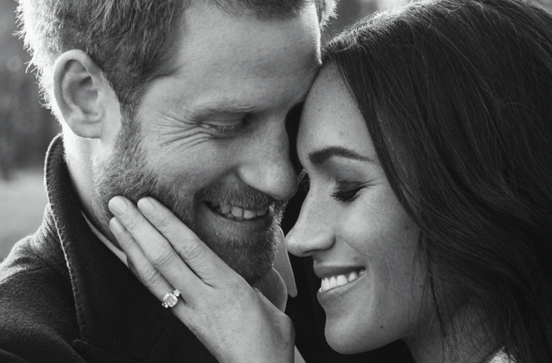 Prince Harry & Meghan Markle | Οι συναισθηματικές φωτογραφίες τους που δε θυμίζουν σε τίποτα τα άλλα ζευγάρια του παλατιού...