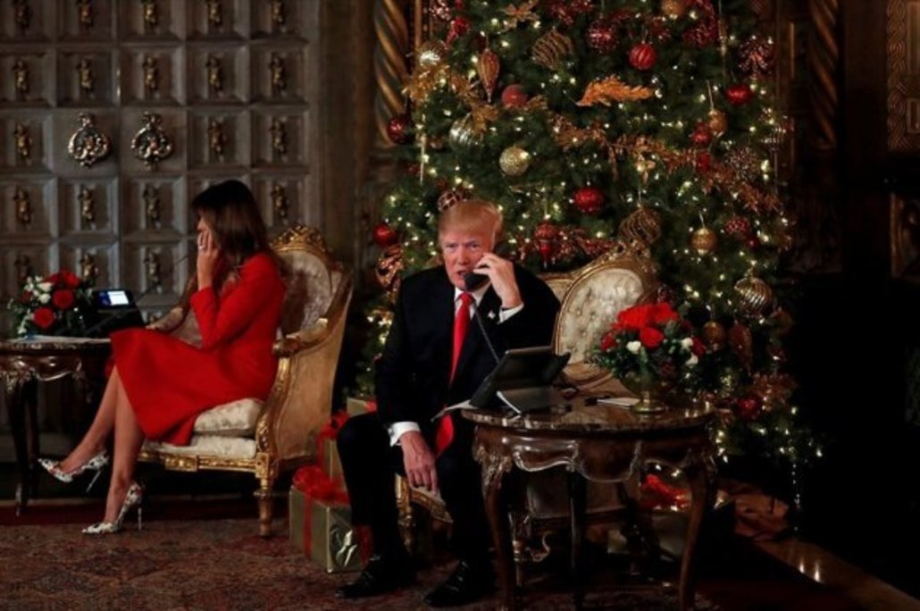 Donald & Melania Trump | Αυτός, αυτή και...τα τηλεφωνήματα...