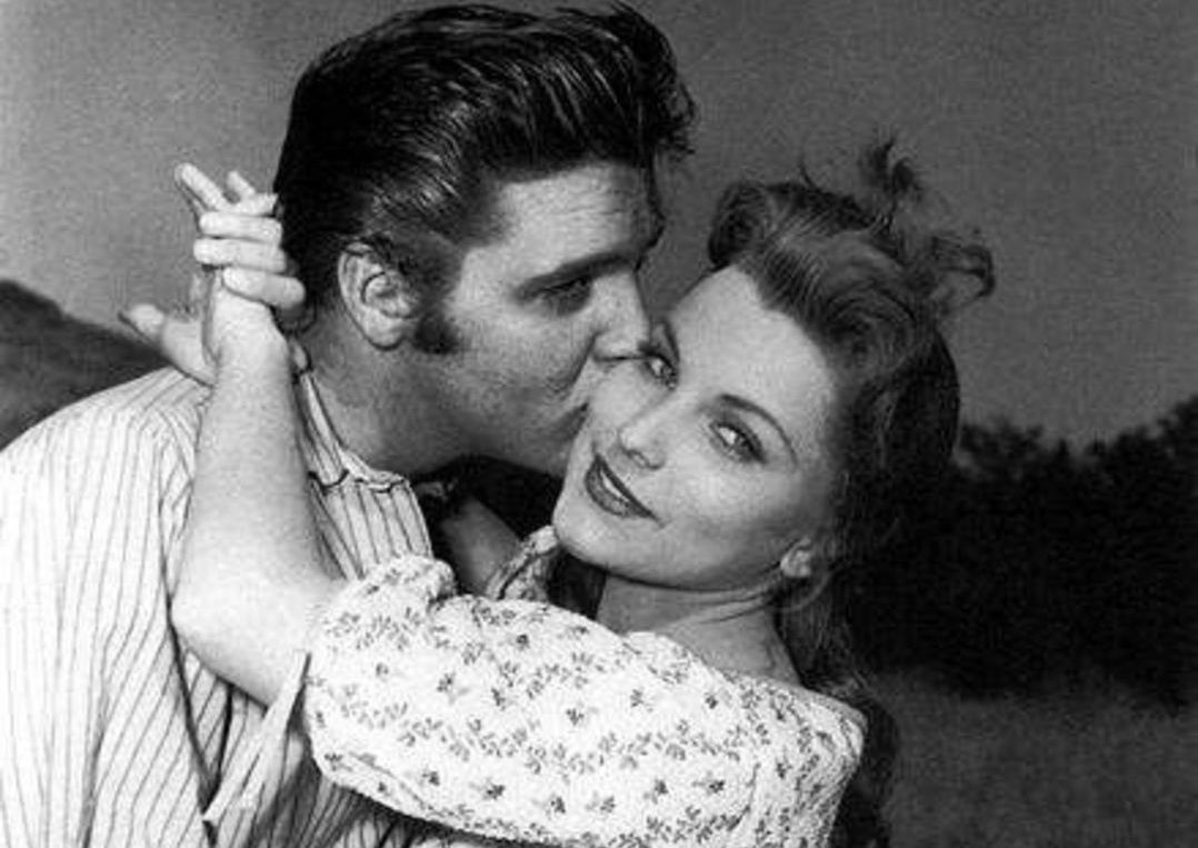 Elvis & Priscilla Presley | Αγάπαμε τρυφερά, αγάπαμε γλυκά... Ποτέ μη με αφήσεις να φύγω...