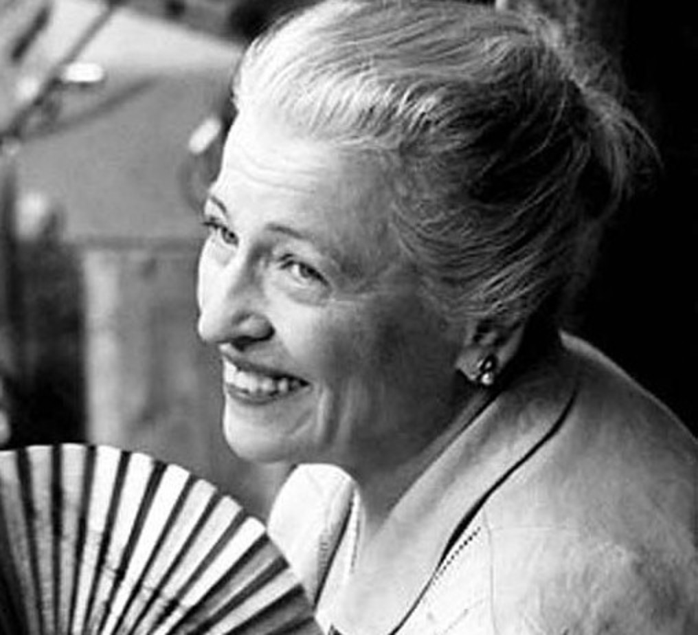 Pearl Buck | Όταν αγαπάς μόνος σου, αποδυναμώνεται η αγάπη...