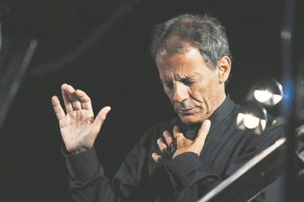 Σταύρος Ξαρχάκος | Να με θυμάσαι και να μ`αγαπάς...