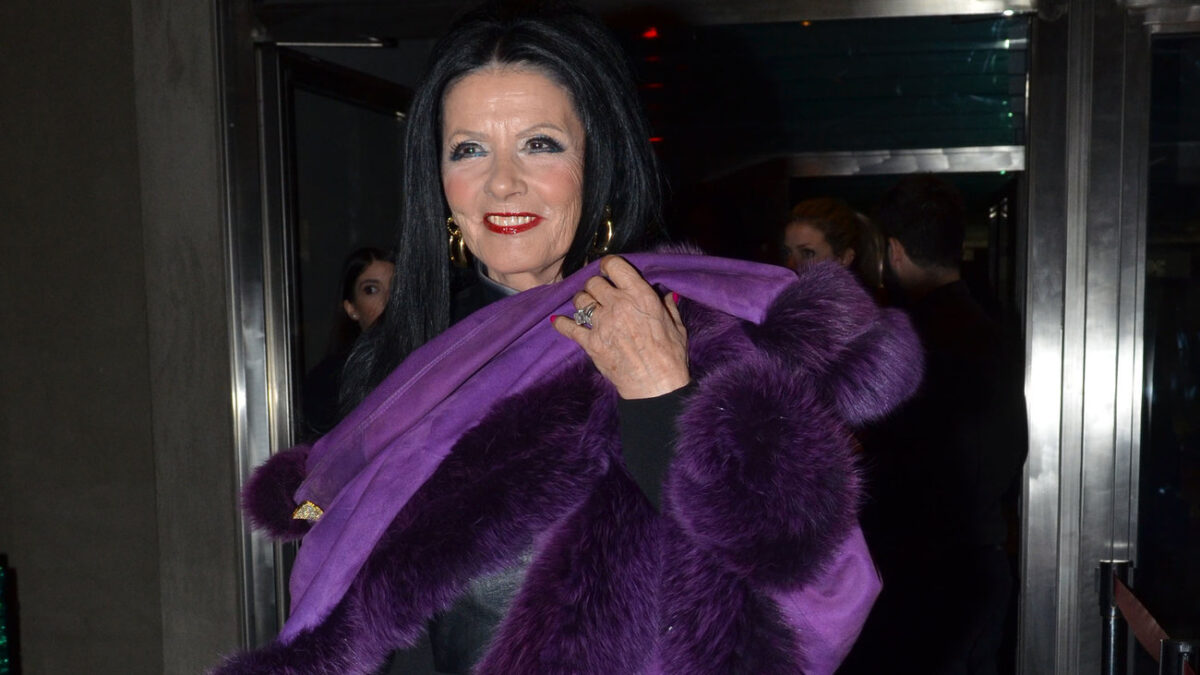 Σε ποιους αφήνει την περιουσία της η Ζωζώ Σαπουντζάκη;