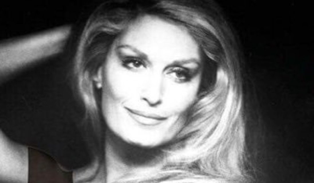 Dalida |  Όποιον άντρα αγαπώ, τον καταστρέφω