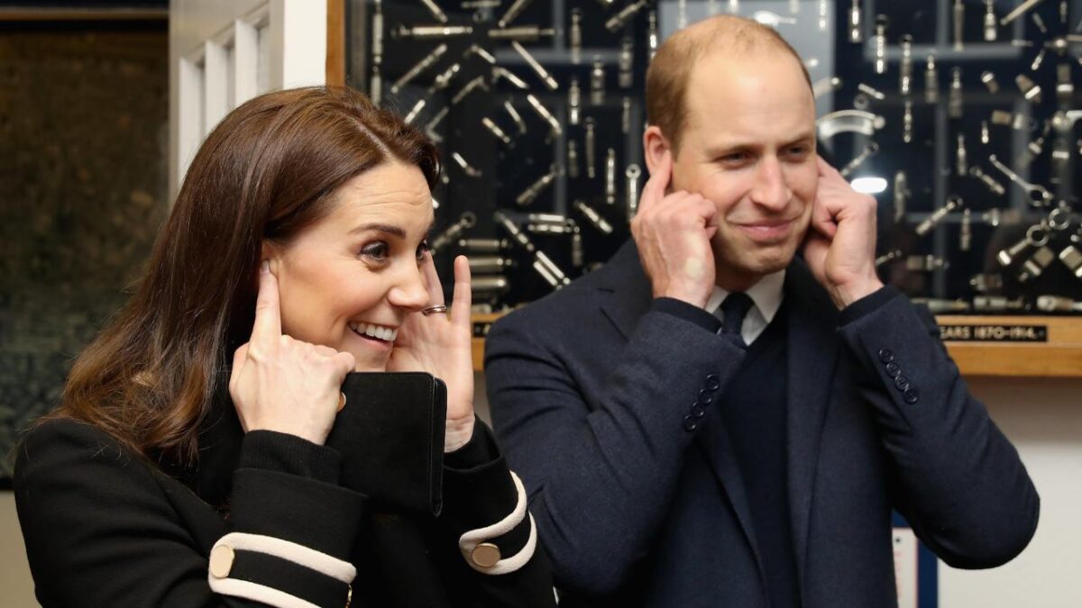 Πρίγκιπας Ουίλλιαμ | Άφησαν τη Mέγκαν Μαρκλ κι άρχισαν να ασχολούνται με το πανάκριβο νέο look του...