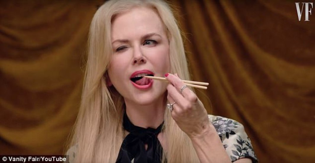 Nicole Kidman | Μπορείτε να τη φανταστείτε να τρώει ζωντανά σκουλήκια ;