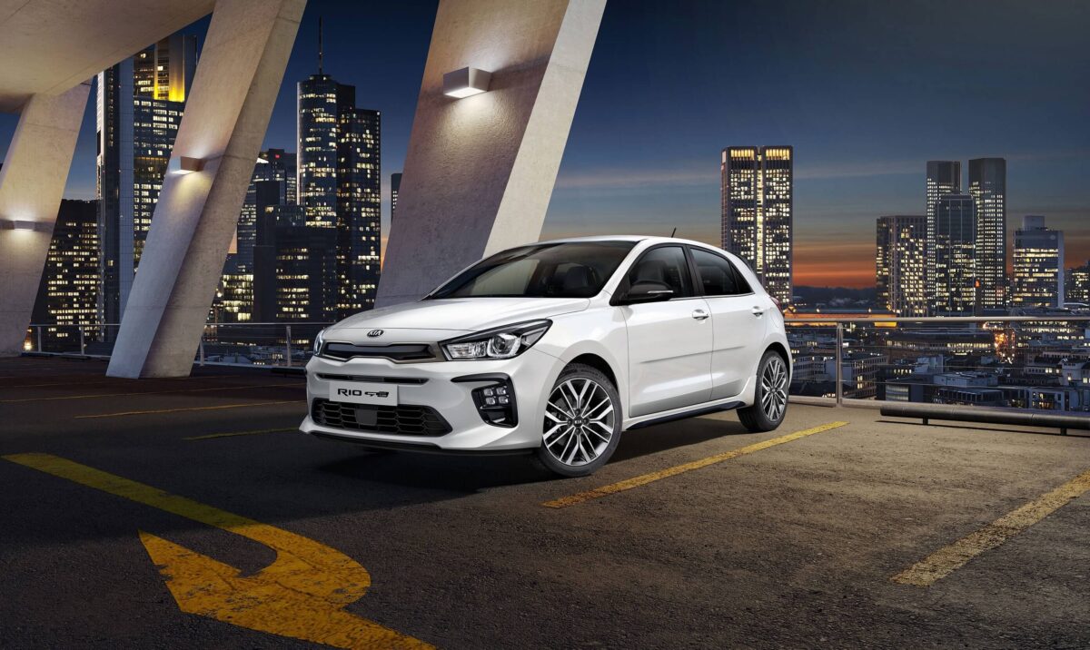 Επίσημο: Αυτές είναι οι πρώτες φωτογραφίες από το νέο KIA Rio GT-Line! (photos)