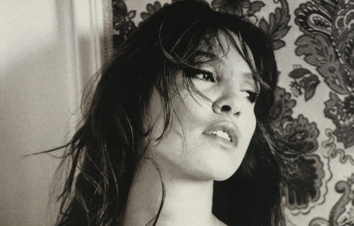 Βάνα Μπάρμπα | Στα χρόνια της ‘αθωότητας’ εμπιστεύτηκα λάθος ανθρώπους κι έκανα λάθος επιλογές