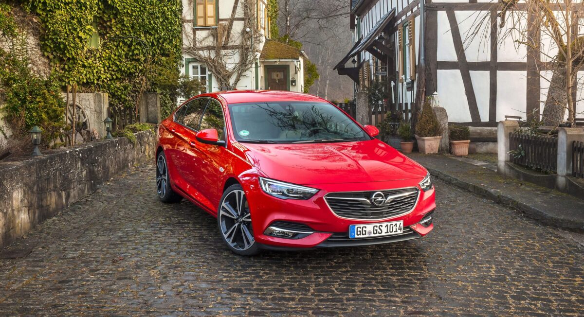 Τις 100.000 έφτασαν οι παραγγελίες για το νέο Opel Insignia! (photos)