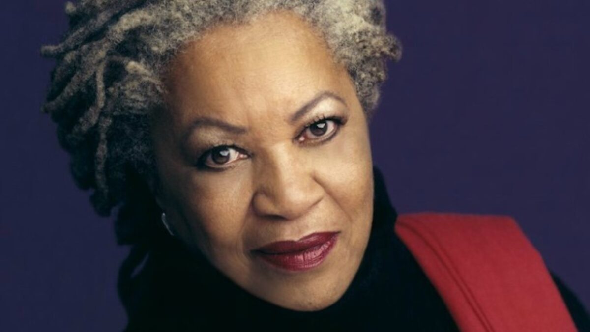 Τόνι Μόρρισον | Αν θέλεις να πετάξεις ψηλά, θα πρέπει να αφήσεις πίσω σου ότι σε κρατάει χαμηλά