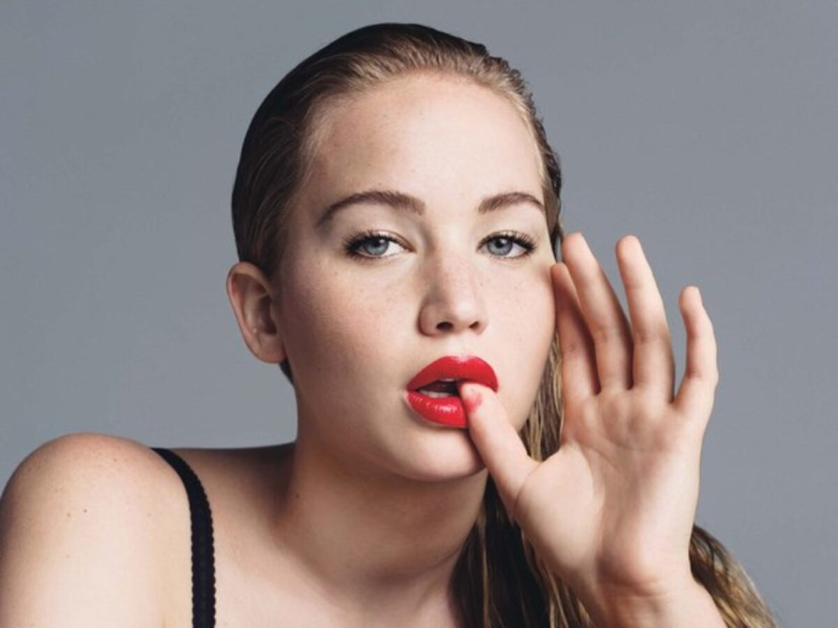 Jennifer Lawrence | H sexy-chic εμφάνισή της & τα εκπληκτικά μποτάκια της 4,391.40 ευρώ