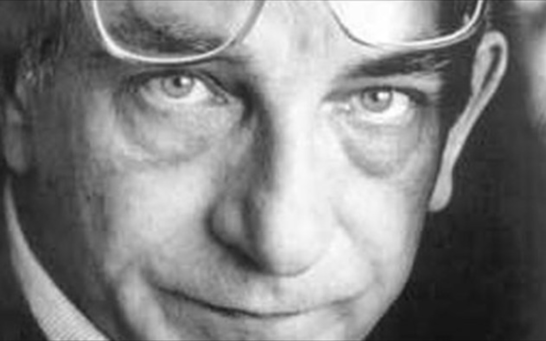 Κισλόφσκι | Η αγάπη πάντα στέγει, πάντα πιστεύει, πάντα ελπίζει, πάντα υπομένει...