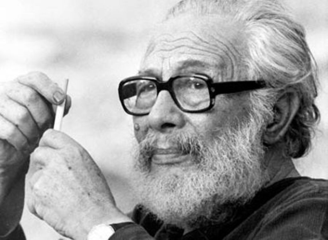 Κάρολος Κουν | Η αφετηρία & η βάση του θεάτρου, όπως & κάθε μορφής τέχνης, είναι η ποίηση & η μαγεία. Αν λείψουν αυτά, δεν υπάρχει θέατρο...