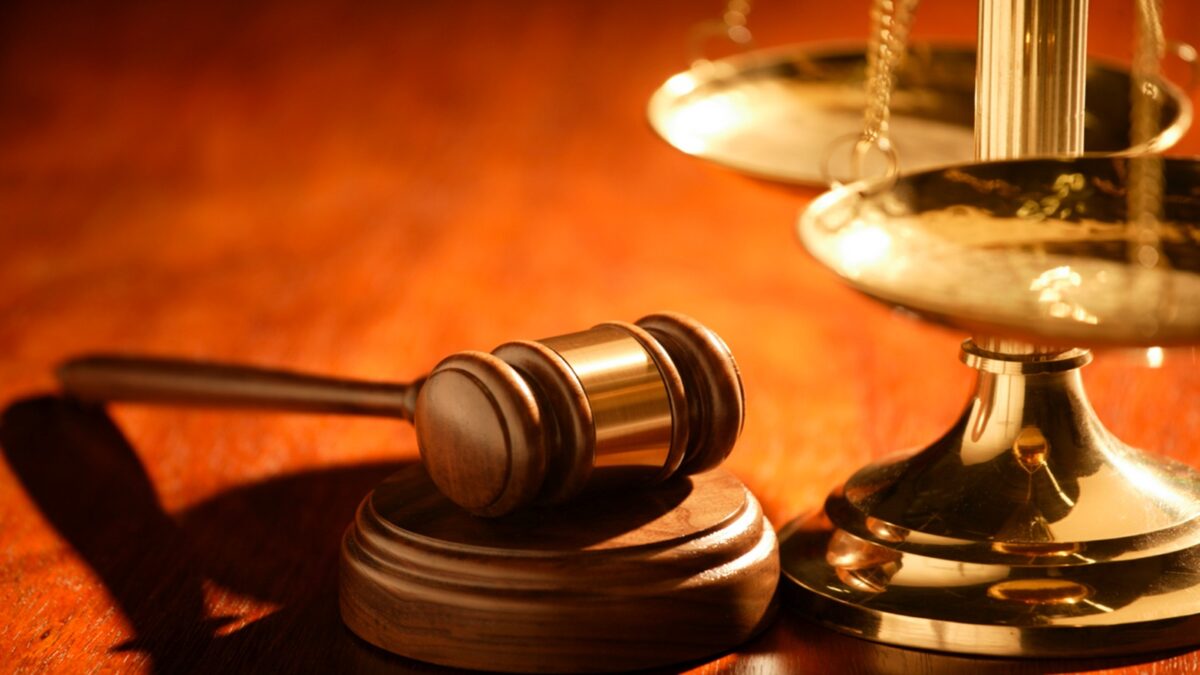 Η ανακοίνωση των δικαστικών επιμελητών για τον πυροβολισμό στο «Μακελειό»