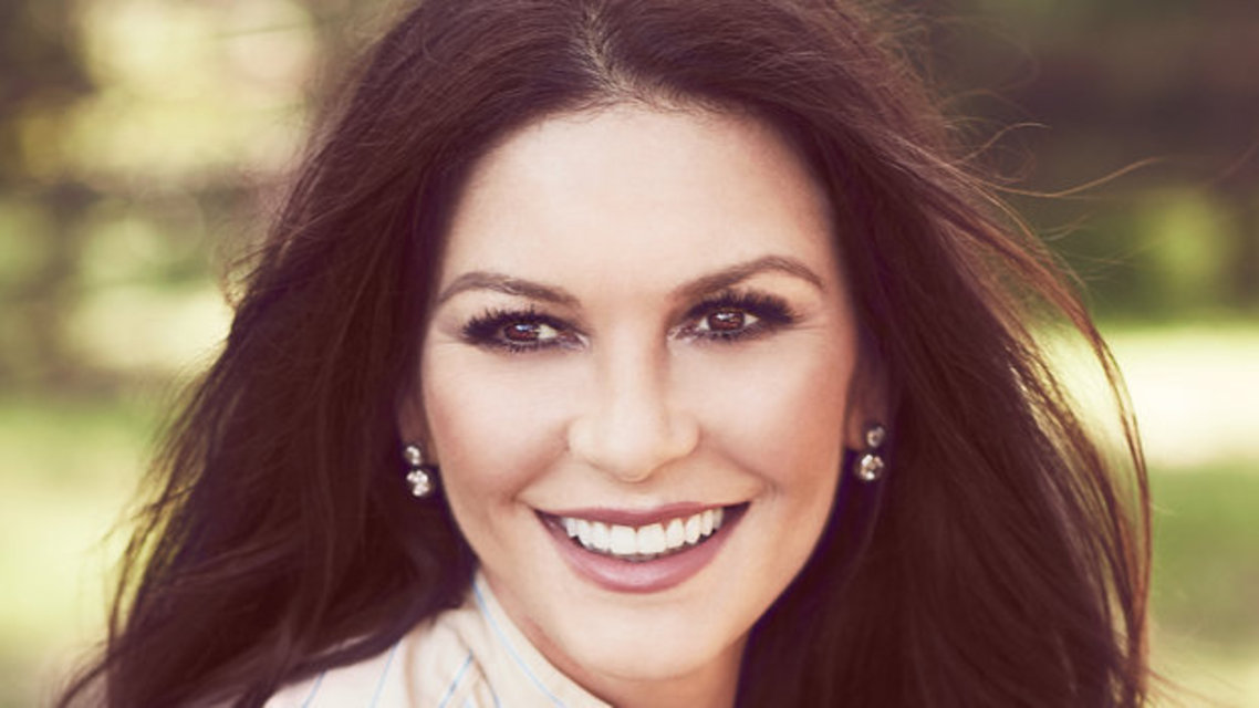 Catherine Zeta-Jones | Η πανέμορφη κόρη της που της μοιάζει & γοητεύει...