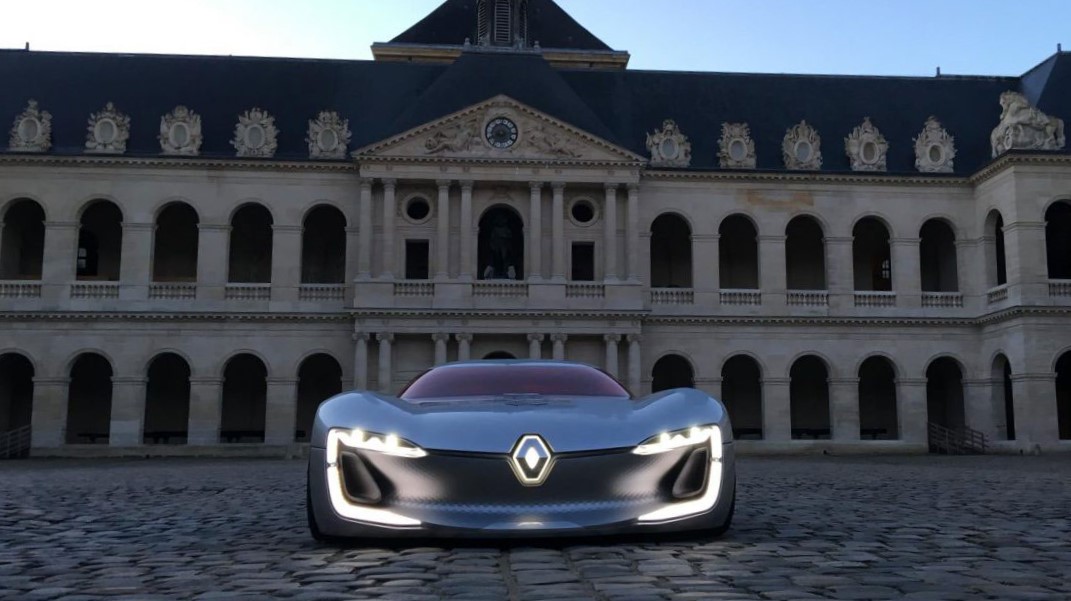 Ένας φύλακας για τους ανεκτίμητους θησαυρούς της Renault! (photos)