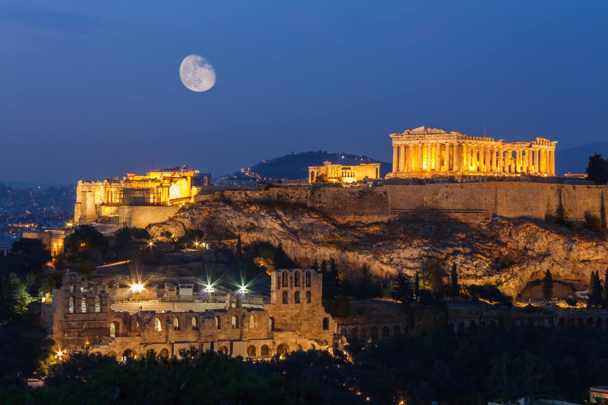 Ένα υπέροχο βίντεο 7,26 λεπτών με κάποια από τα ωραιότερα τραγούδια των τελευταίων 100 ετών!