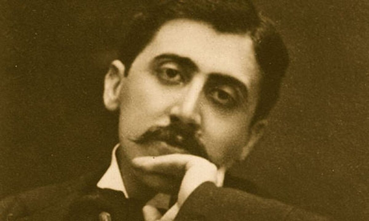 Marcel Proust | Σε ένα χωρισμό, αυτός που δεν είναι πραγματικά ερωτευμένος είναι εκείνος που λέει τα πιο τρυφερά λόγια.