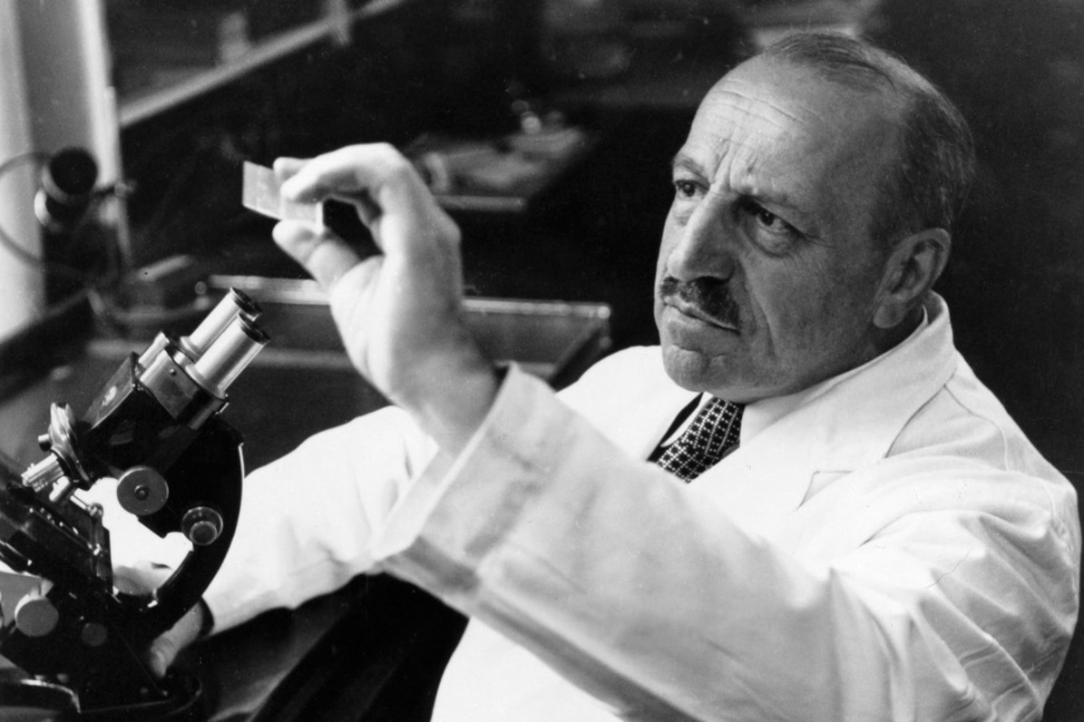 Γεώργιος Παπανικολάου | Ο επιστήμονας που έσωσε τη ζωή εκατομμυρίων γυναικών σε όλον τον κόσμο