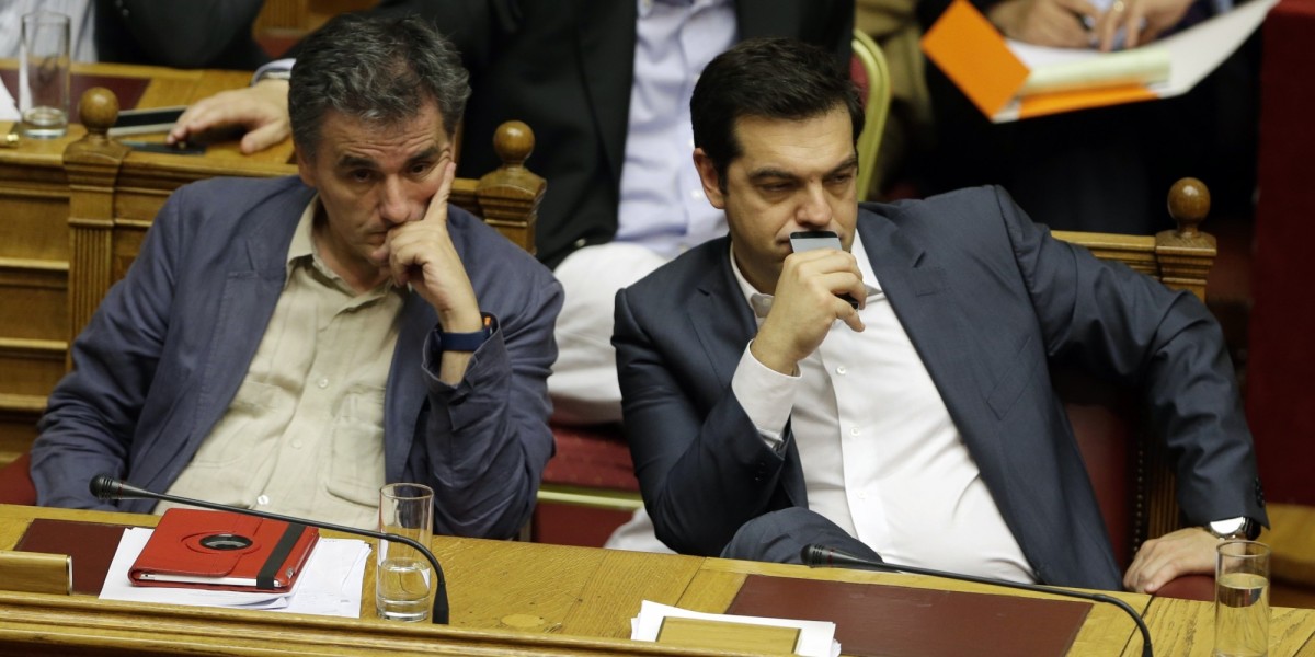 Από το ` Κανένα σπίτι στα χέρια Τραπεζίτη`, στο `Πάρτα όλα`