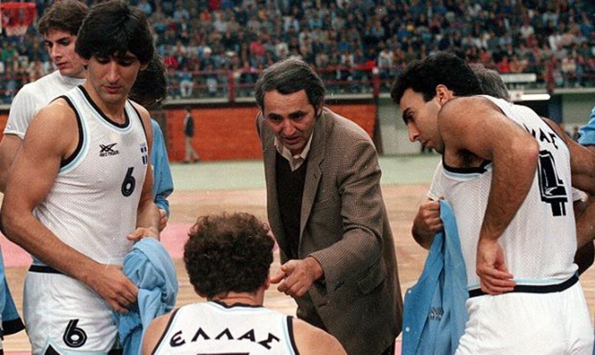 Ο καβγάς του Κ.Πολίτη με τον Νίκο Γκάλη – Ετσι σταμάτησε το μπάσκετ ο Γκάλης