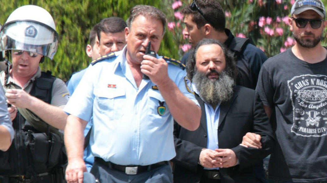 Προφυλακίστηκε ο Αρτέμης Σώρρας με καινούργιο extreme look
