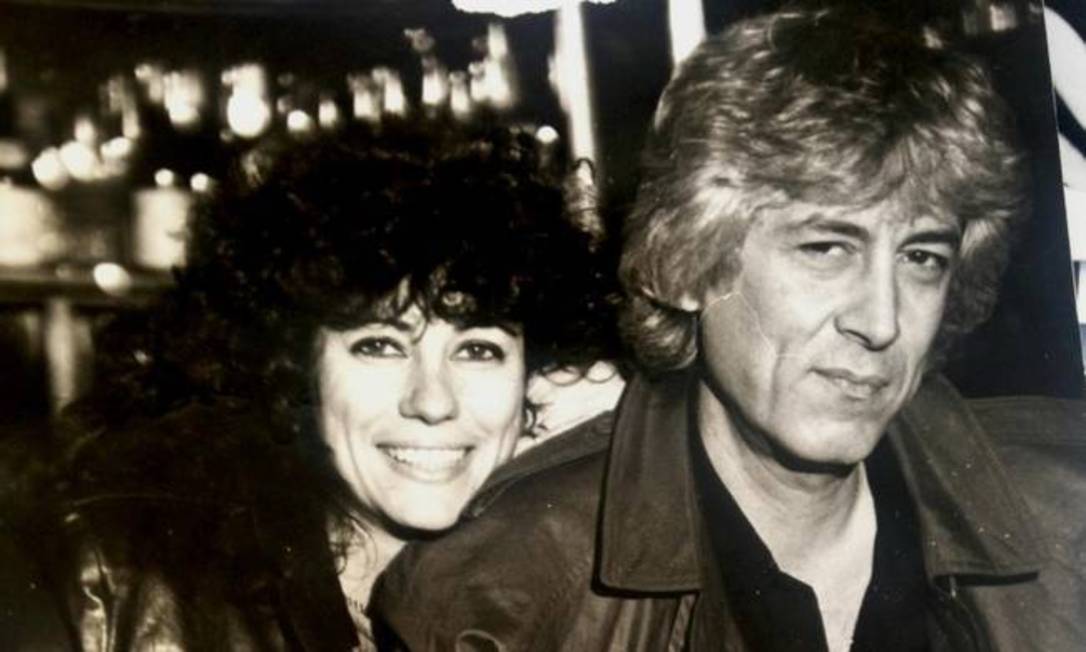 Λουκιανός Κηλαηδόνης | Εγώ θα σ`αγαπώ και μη σε νοιάζει…