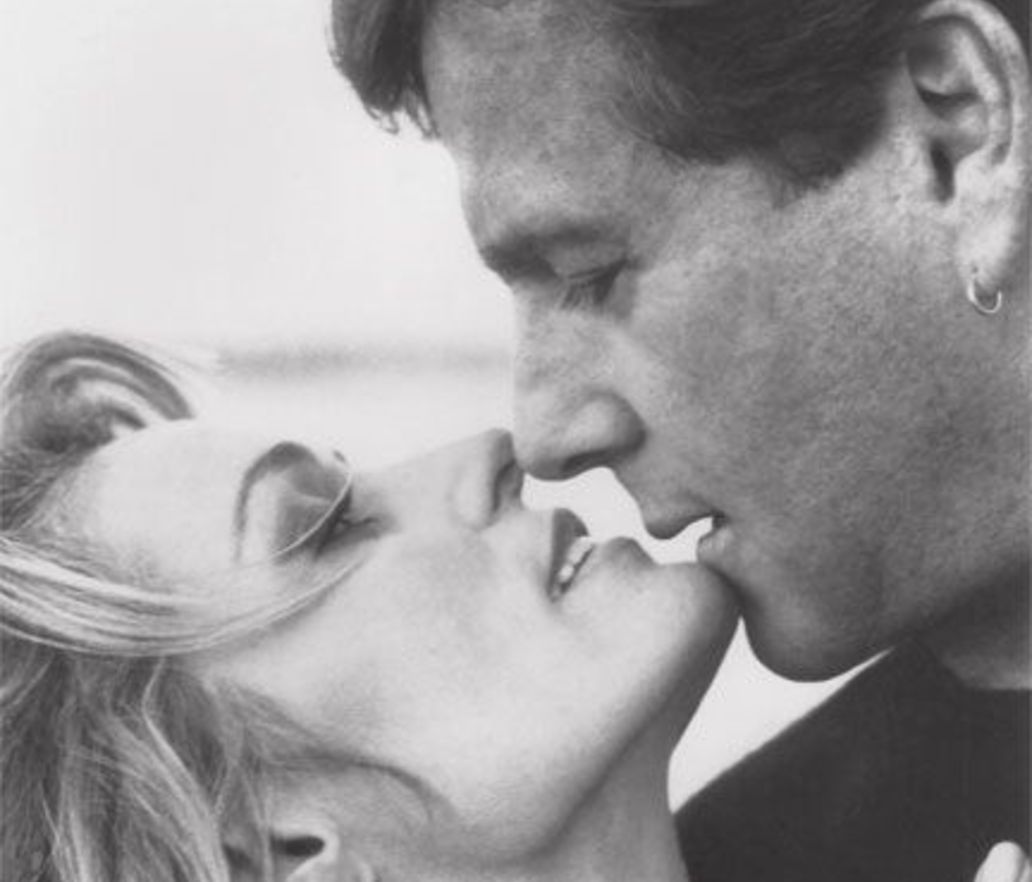 Έρμαν Έσσε | Όποιος μπορεί να αγαπάει, είναι ευτυχής...