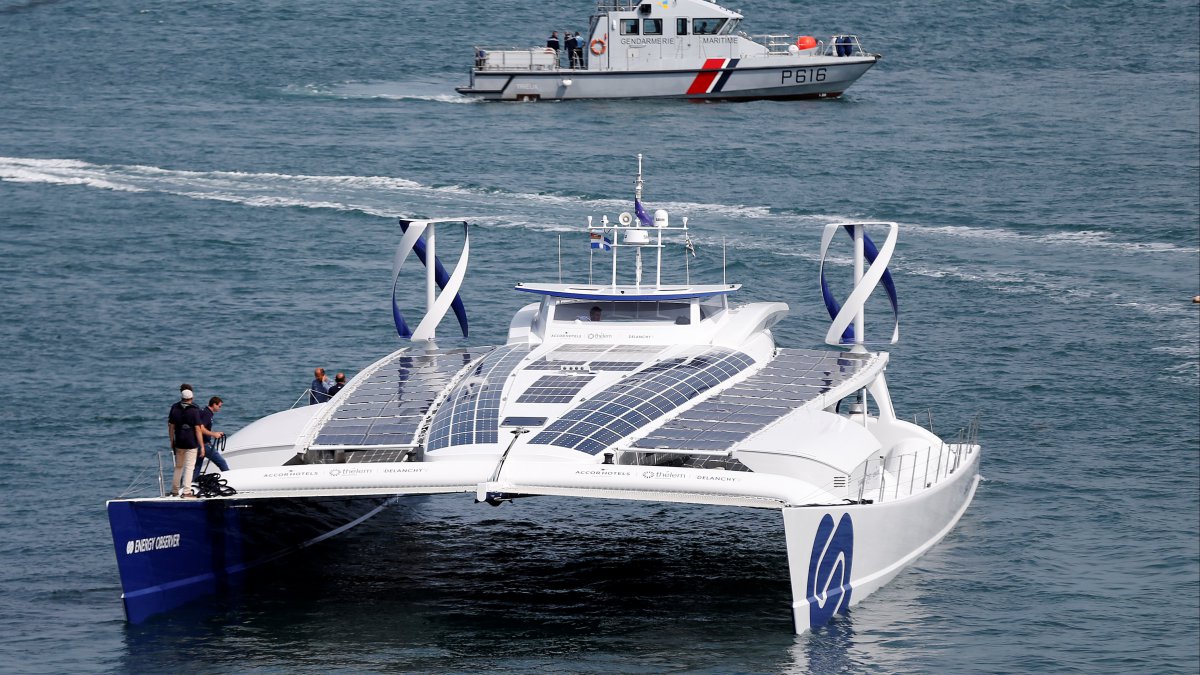 H Toyota παρουσίασε το πρώτο σκάφος υδρογόνου