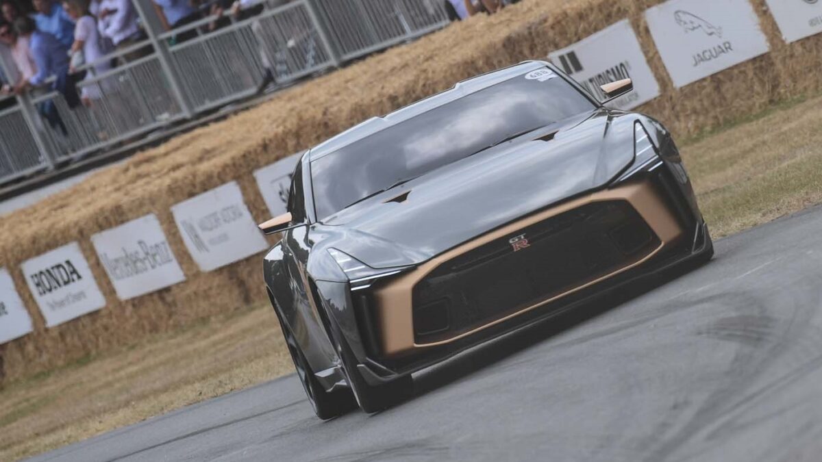 Nissan GT-R50 by Italdesign: Έκλεψε την παράσταση στο Goodwood! (video)