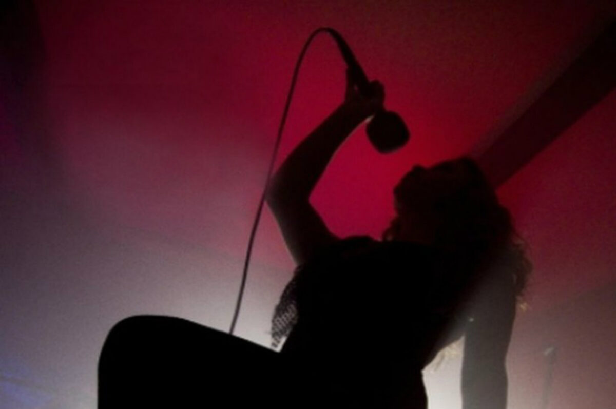 Δύσκολες ώρες για την διάσημη τραγουδίστρια – «Προσευχηθείτε» λέει η οικογένειά της