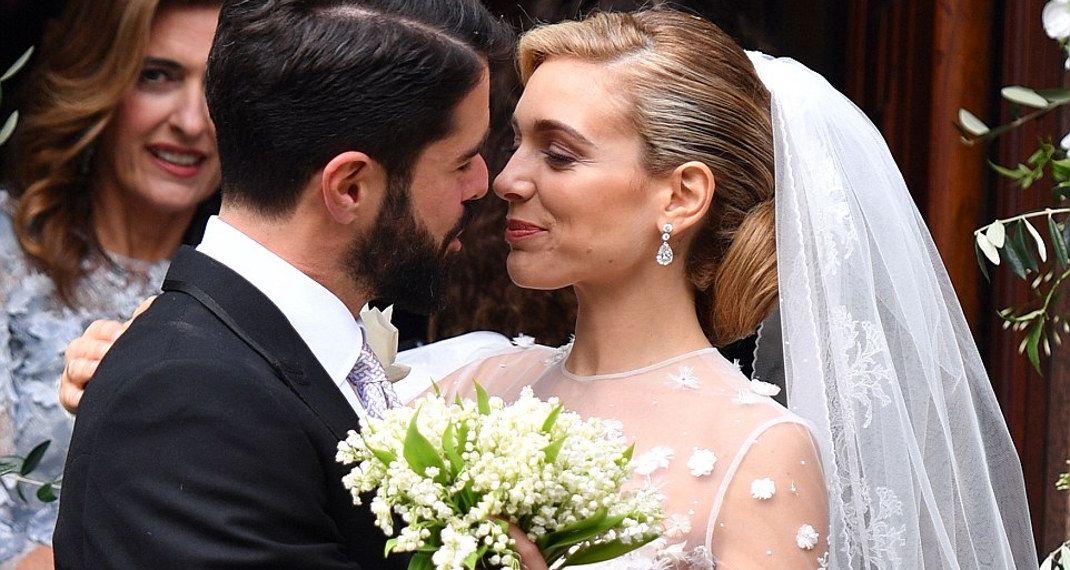 Φίλιππος Λαιμός & Μαριάννα Γουλανδρή | Η υπέρλαμπρη βάπτιση της κόρης τους στις Σπέτσες