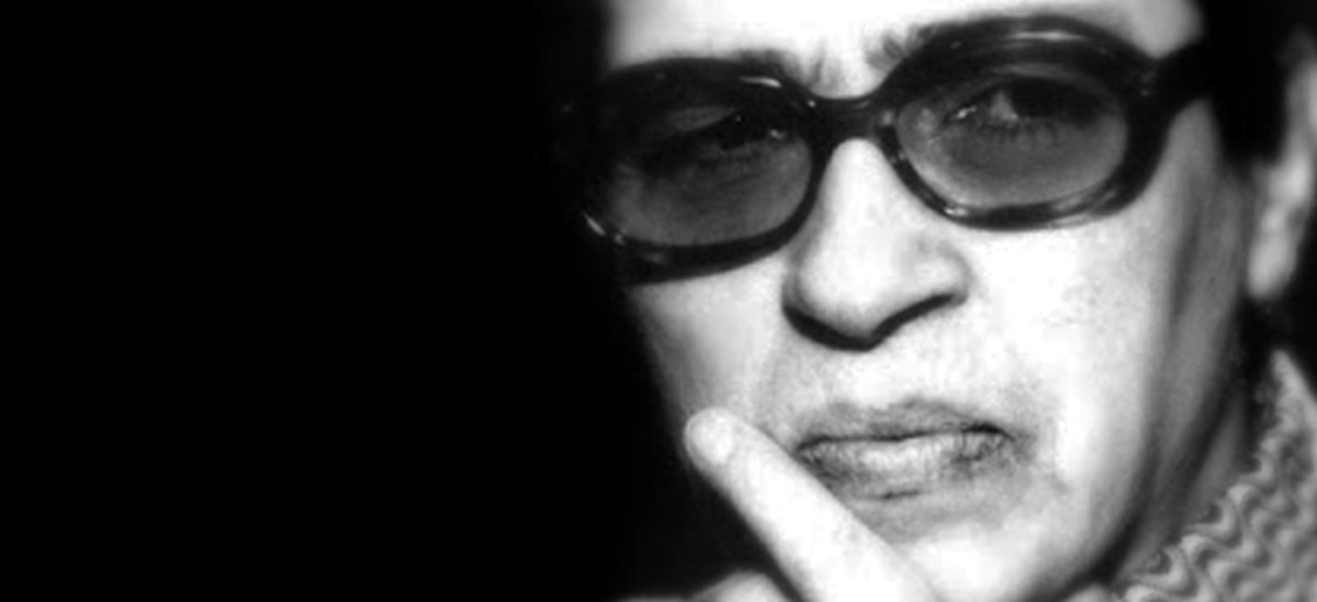 Σωτηρία Μπέλλου | Δε λες κουβέντα, κρατάς κρυμμένα μυστικά και ντοκουμέντα