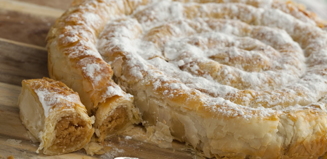 Η πιο γευστική συνταγή για γλυκιά, στριφτή κολοκυθόπιτα Μακεδονίας