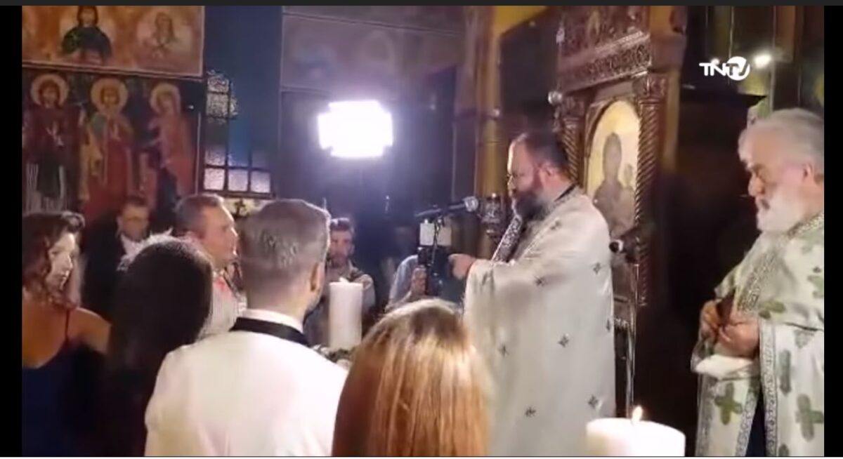 Ιερέας τα… «έψαλε» στον Πάνο Καμμένο (Βίντεο)